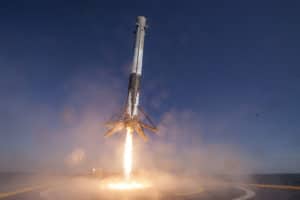 Elon Musk recycle les engins spatiaux