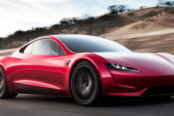 Le Roadster de Tesla explose les records
